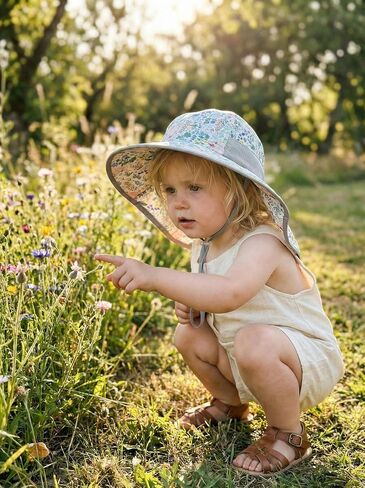 Toddler Sun Hat Kids Bucket Hat UPF 50+ Wide Brim Neck Flap - Adjustable Baby Beach Hat Summer Play Essentials in Saudi Arabia
