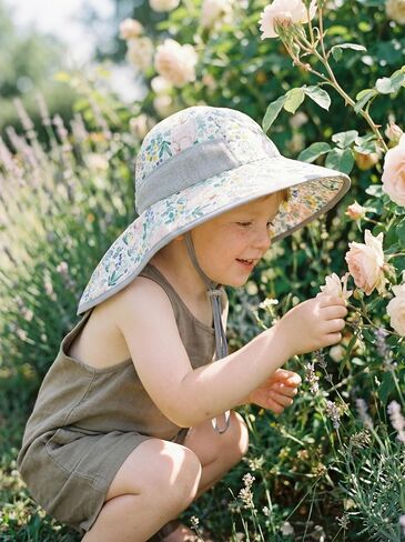 Toddler Sun Hat Kids Bucket Hat UPF 50+ Wide Brim Neck Flap - Adjustable Baby Beach Hat Summer Play Essentials in Saudi Arabia