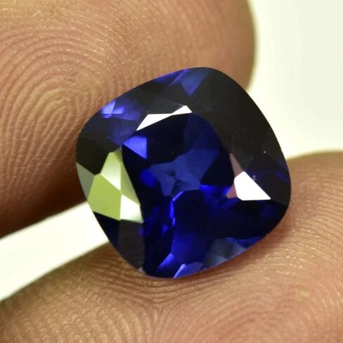 Untreated Natural Kashmir Blue Sapphire Cushion Cut Gemstone – GIE Certified 8+ Carat | Rare Collector’s Stone for Rings & Jewelry in Kuwait