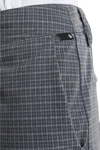 Volcom Men's Mix Frickin Cross Shred 20" in Kuwait