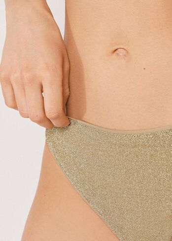 ملابس السباحة النسائية من CALZEDONIA متوهجة بجزء سفلي معدني in Kuwait