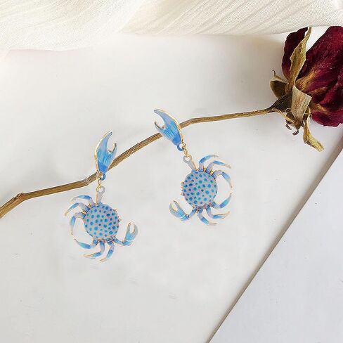 Cute Spotted Crab Earrings for Women Creative Exaggerated Ocean Animal Drop Dangle Earrings Summer Beach Ocean Seaside Party Jewelry in Kuwait