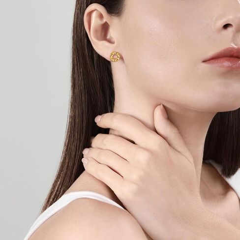 CHOW SANG SANG 999 24K Gold MINTYGREEN Dainty Stud Earrings for Women 94535E in Kuwait