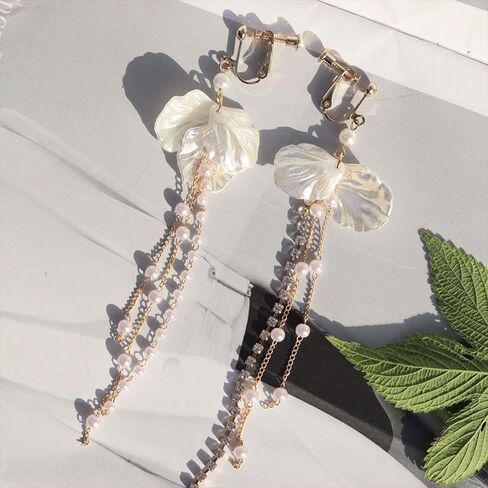 Dainty Long Pearl Drop Clip On Earrings for Women Dangly Gold Rhinestone and White Pearls Tassel Shell Flower Dangle Earring Dangling Trendy Jewelry in Kuwait