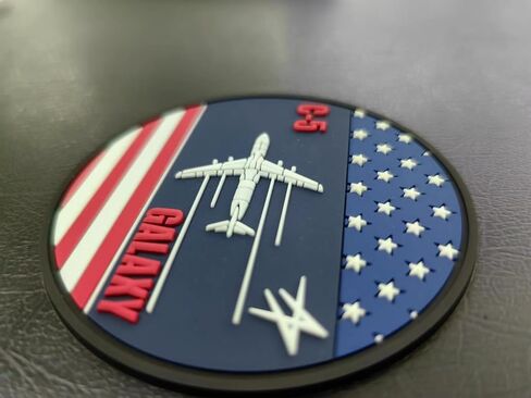 رقعة Lockheed Martin® C-5 Galaxy® Flag GITD PVC - مع خطاف وحلقة، مرخصة رسميًا، 3 بوصة in Kuwait