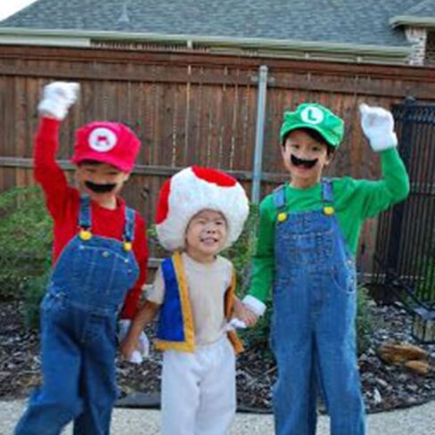 Anime Red & Green Hat Baseball Cap Suit- Octagonal Pattern for Halloween Cosplay Baseball Caps in Saudi Arabia