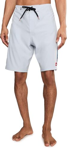 شورت رجالي من Quiksilver Yg Nomad 21 in Kuwait