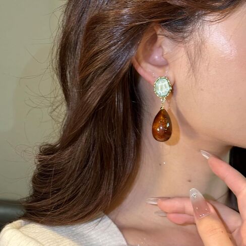 Maillard Dangle Clip On Earrings for Women Ear Clips Green Water Ripples Coil Ear Clip No Pierced Retro-style in Saudi Arabia
