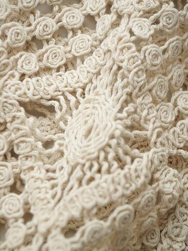 Gril's Crochet Tank Top for Teens Girls Summer Cute Sleeveless Cami Crop Top Hollow Out Sweet Spicy Y2K Blouse in Saudi Arabia