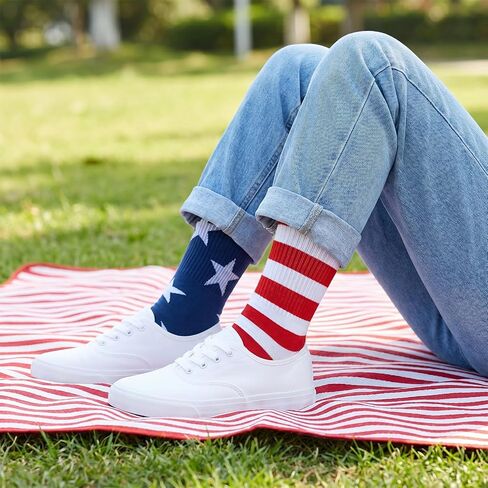 choyaxo 2 Pairs American Flag Socks Red White Blue Sock Patriotic Socks Stars Striped for Men Women in Kuwait