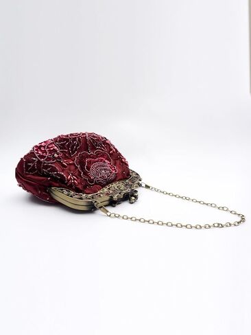 Vintage Beaded Rose Clutch Bag – Handmade Sequin Evening Handbag – Art Deco Kiss Lock Purse for Wedding, Prom, Party in Saudi Arabia