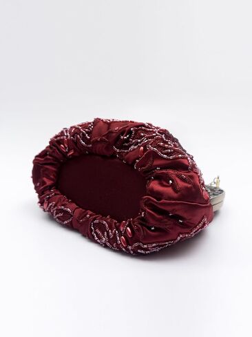 Vintage Beaded Rose Clutch Bag – Handmade Sequin Evening Handbag – Art Deco Kiss Lock Purse for Wedding, Prom, Party in Saudi Arabia