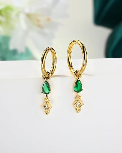 COCHARM Clicker Belly Button Ring، 14G حلقات السرة للبطن الزمرد للنساء، مجوهرات ثقب السرة مطلية بالذهب من الفولاذ المقاوم للصدأ 8/10 مم in Kuwait