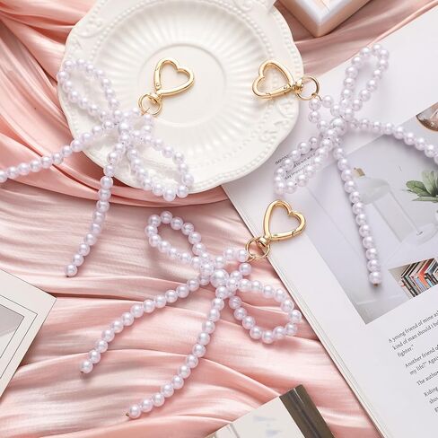Nosiny 8 Pcs 8 Pcs Pearl Bow Keychains Pearl Bag Charm Wedding Favors for Guests Coquette Handbag Car Key Bridal Shower Gifts in Kuwait
