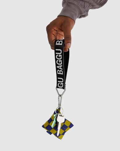 BAGGU Logo Keychain - Black and White in Kuwait