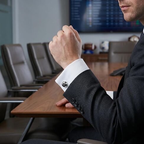 أزرار أكمام قميص كرة القدم للرجال، أزرار أكمام ثلاثية الأبعاد تحت عنوان كرة القدم، فستان سهرة، إكسسوارات الملابس، مشابك ربطات عنق، مجوهرات عيد الأب العصرية للاعبين عشاق الرياضة in Kuwait
