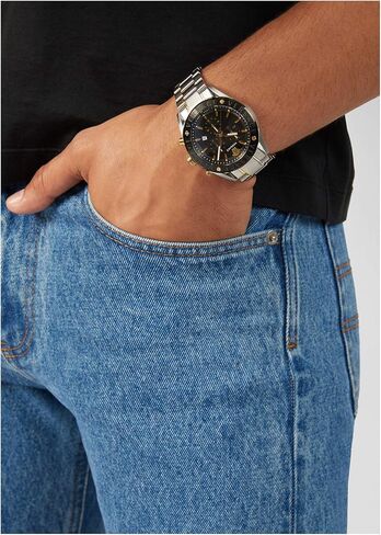 Versace Mens Black 44 mm V-Chrono Watch VEHB00619 in Kuwait