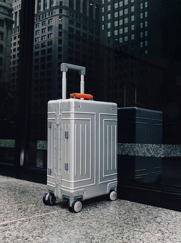 Aluminum Carry On Luggage 20 Inch, Zipperless Aluminum Suitcase with Removable Wheels, TSA Lock, Leather Handle, Sleek Durable Metal Carry-On for Travel in Saudi Arabia