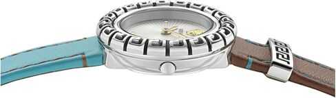 Versace La Greca Collection Luxury Womens Watch Timepieces with a Silver Bracelet and Dial Featuring a Stainless Steel Case in Kuwait