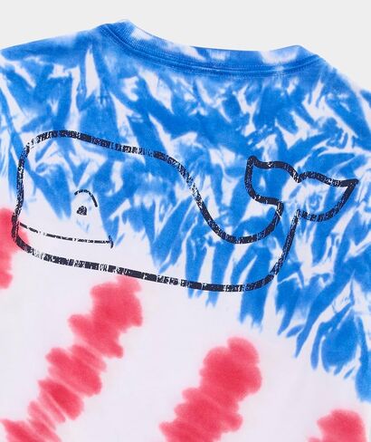 تي شيرت Vineyard Vines للأولاد بأكمام قصيرة وصبغة بعلم الولايات المتحدة in Kuwait