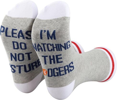زوجان من جوارب البيسبول TSOTMO، يرجى عدم الإزعاج، أنا أشاهد الجوارب D هدية للاعب البيسبول (DGERS Socks2) in Kuwait
