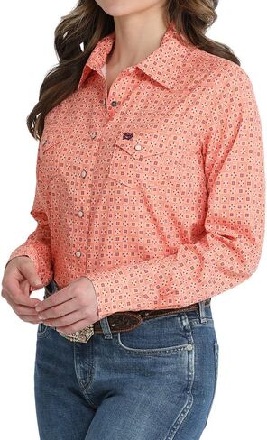 Cinch Women's Coral Print Vented Shirt in Kuwait