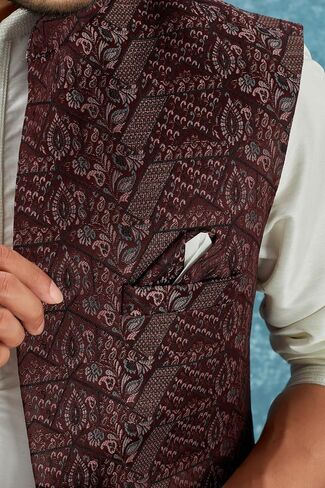 Indian Traditional Jacquard Open Waistcoat Weddings & Festive Occasions Nehru Jacket For Men in Saudi Arabia