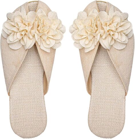 GORGLITTER Women's Beach Flower Sandals Boho Summer Closed Toe 3d Floral Flat Sandals Slip on Vacation Slides Sandals in Kuwait