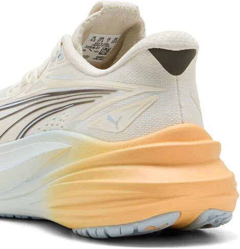 حذاء الجري Magmax Nitro 2 للنساء من PUMA، أبيض دافئ، مقاس 9 B متوسط ​​أمريكي in Kuwait