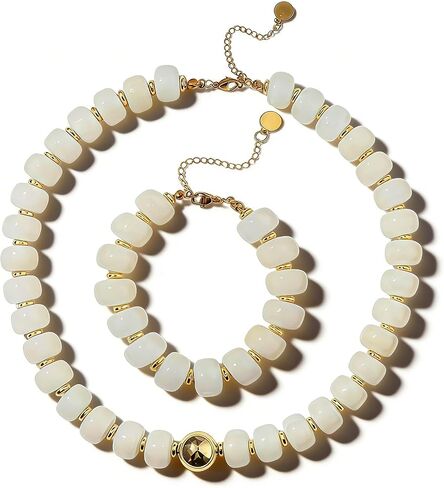 Resin Chunky Beaded Necklace for Women Minimalistic Modern Statement Necklace Jewelry Accessories in Kuwait