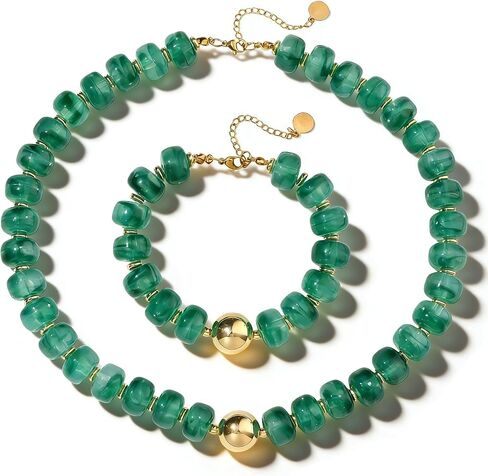 Resin Chunky Beaded Necklace for Women Minimalistic Modern Statement Necklace Jewelry Accessories in Kuwait