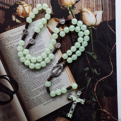 10mm Rosary Beads Luminous Necklace for Cross Pendant Necklaces Glow in Da Religious Necklace for Women in Kuwait