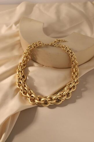 Gold Chunky Choker Necklace for Women, Bold Thick Link Chain Statement Jewelry, Punk Hip Hop Collar Necklace, Vintage Accessories for Party in Saudi Arabia