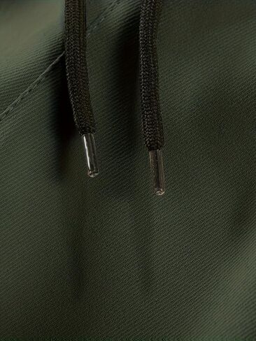 Men's Casual Cargo Pants Relaxed Fit Elastic Waist Hiking Casual Outdoor Work Pants in Kuwait