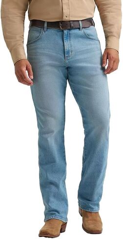 Wrangler Men's Retro Fallon Relaxed Jeans in Kuwait