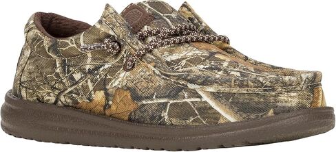 حذاء HEYDUDE للأولاد الشباب Wally Realtree سهل الارتداء | خفيف الوزن سهل الارتداء مع أربطة مرنة in Kuwait