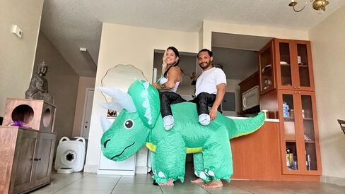 Couples Halloween Costumes for Adults 2025: Blow Up Costumes 2 People Funny Dinosaurs Costumes for Men Women Cosplay in Saudi Arabia