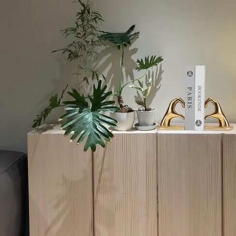 Steviieden Decorative Bookends, Solid Hearthands Sculpture Book Stopper Decor Book Holder for Shelf Home Office Bedroom Living Room (Gold) in Kuwait