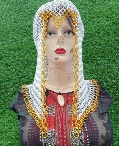 درع غطاء محرك السيارة من Chainmail في العصور الوسطى | غطاء خوذة الفارس الدائري المُثبت يدويًا | غطاء رأس على شكل سلسلة فضية وذهبية من أجل LARP، والحفلات التنكرية، ومعرض عصر النهضة. in Kuwait