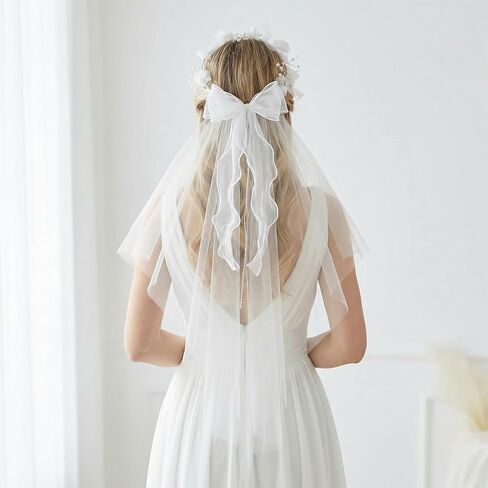 Girls First Communion Veil White Flower Crown Floral Pearls Wreath Lace Veil in Kuwait