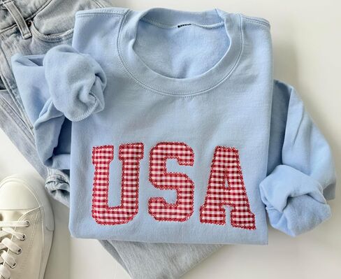 USA Sweatshirt Women Light Blue Red Gingham Patriotic Crewneck, Cute 4th of July Outfit, Memorial Day Summer Pullover in Saudi Arabia