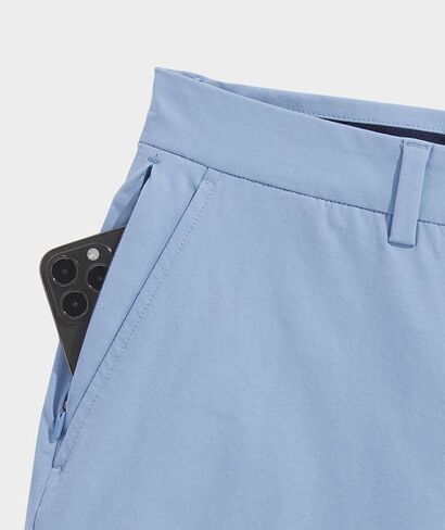 vineyard vines Men's 9 Inch Performance On-The-Go Shorts in Kuwait