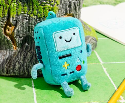 سلسلة مفاتيح SalesOne Adventure Time BMO Happy Plush، مشبك حقيبة الظهر | 4 بوصات طويل القامة in Kuwait