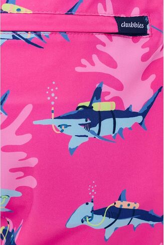 Chubbies The Great Pink Sharks 5.5 بوصة (سروال سباحة مبطن كلاسيكي) in Saudi Arabia