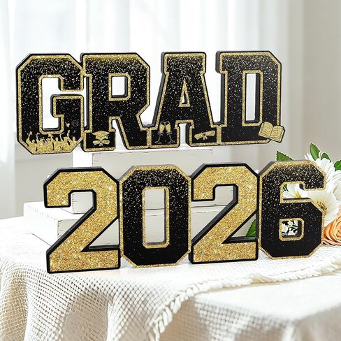 ديكورات التخرج 2026 كبار تهانينا لطاولة التخرج، صينية متدرجة ديكور لالتقاط الصور، دعائم التخرج 2026، كتلة خشبية داخلية للكلية الثانوية وحفلات المدرسة الثانوية، قطعة مركزية للإشارة إلى رف المنزل ومكتب المكتب in Kuwait