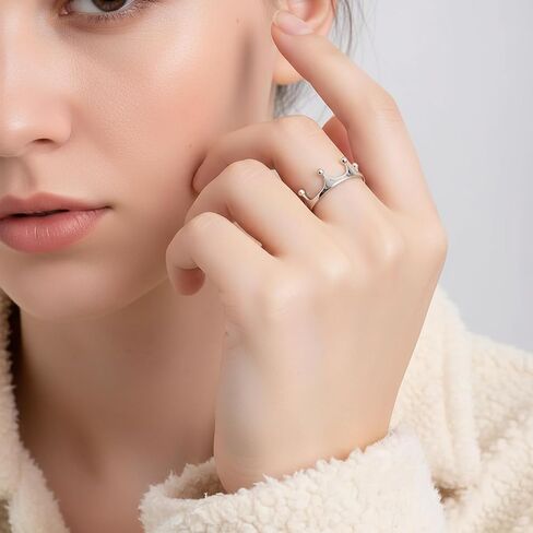 SOVATS 925 Sterling Silver Crown Ring for Women - Rhodium Plated Fashion Ring - Hypoallergenic Nickel-Free Jewelry - Delicate Royal Design - Available in Sizes 5-9 - Comes with Elegant Gift Box in Saudi Arabia
