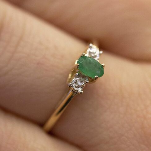 Emerald and Diamond Ring in 14K Yellow Gold in Kuwait