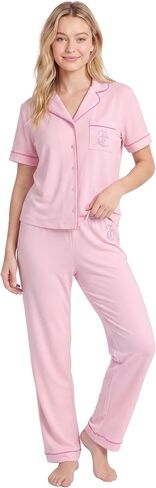 طقم بيجامة نسائي من قطعتين من Juicy Couture - ملابس نوم بياقة مدببة وأزرار سفلية مع بنطال طويل in Kuwait