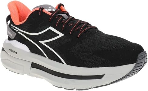 أحذية رياضية للجري للسيدات من Diadora Cellula in Kuwait