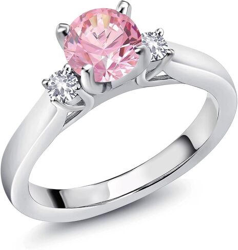 خاتم خطوبة من Gem Stone King 1.60 Cttw من الزركونيا الوردي والأبيض مكون من 3 أحجار من الياقوت | 925 فضة استرلينية | جولة 6 ملم | خاتم وعد بذكرى الزفاف مكون من 3 أحجار للنساء in Kuwait